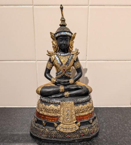Meditation thai emerald - emerald, buddha