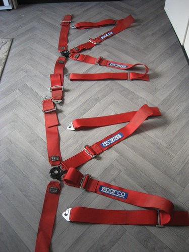 Sparco point seat - point, belt