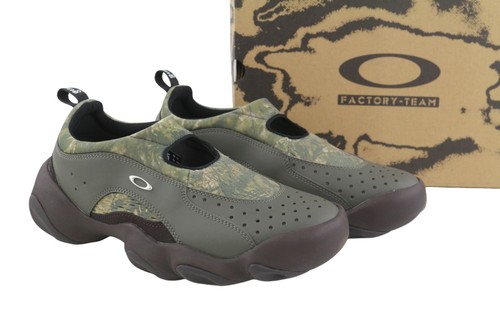 Brain dead men sandals - dead,