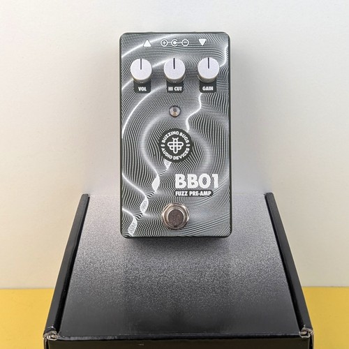 Buzzing bugs bb01 - buzzing, preamp