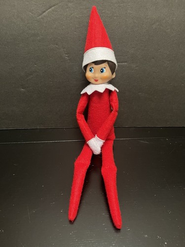 Elf the shelf girl - on,