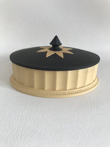 Wedgwood black and cane - black,