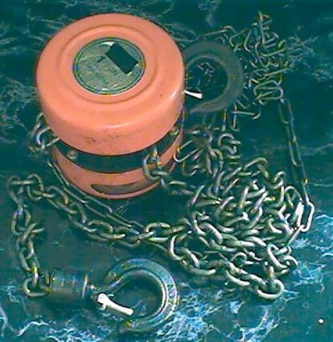 Ton chain hoist tool - 1,