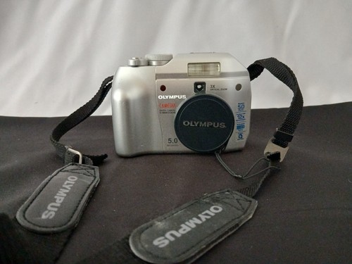 Olympus camedia 5000 5mp - olympus,