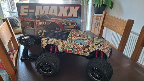 Traxxas maxx scale rc - scale,