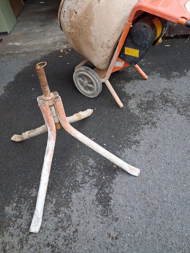 Cement mixer belle 240v - ,