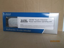 Dapol Track Cleaning Wagon, BR Green livery, '00' gauge, Dapol Ref B800.