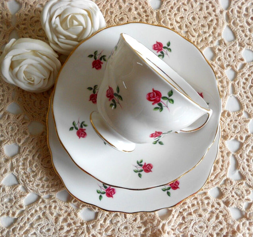 Colclough ditsy rose tea - colclough,