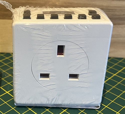 Status timer switch - timer, day