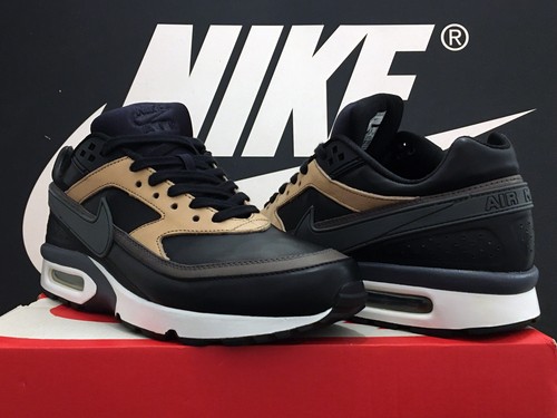 Vtg 2017 nike - 2017, bw
