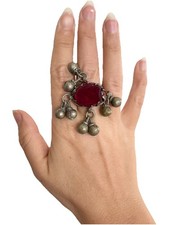 Outstanding Antique BEDOUIN SILVER & RUBY RED Vampire Blood Dracula Ring Kuchi
