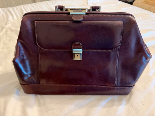 Doctor bag briefcase - doctor’s, briefcase-