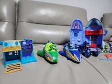PJ Masks 2 In 1 HQ Playset
