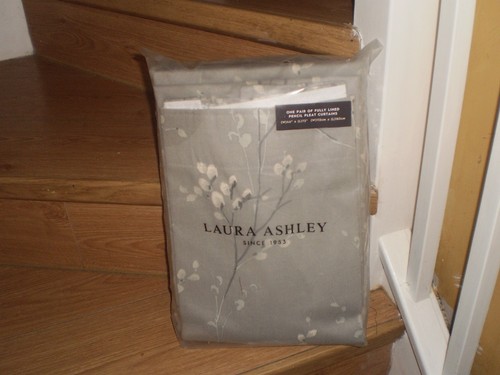 Laura ashley pussy - ashley,
