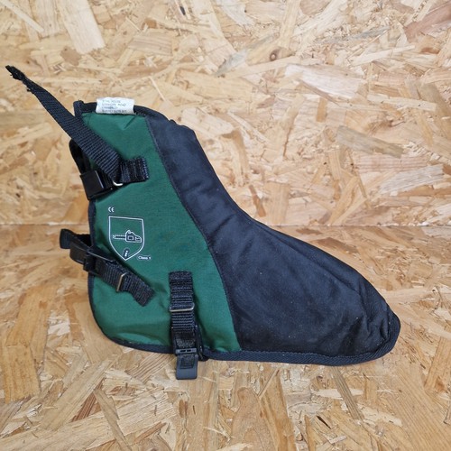 Stihl chainsaw gaiters - chainsaw,