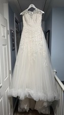 Essense of Australia Brand New Wedding Dress Size 12 Champagne Lace Gown Style