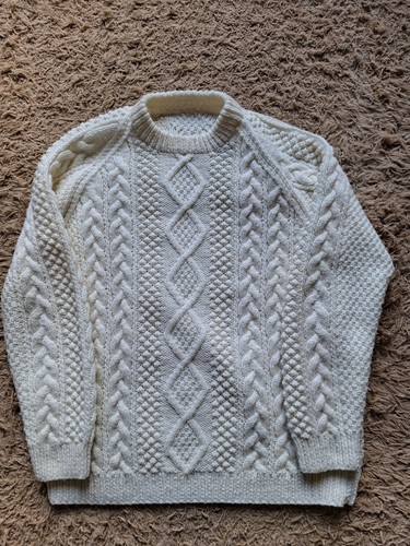 Vintage aran hand knit - aran,