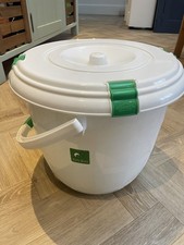Tots Bots 16L Cloth Nappy Bin With Clip Top Lid