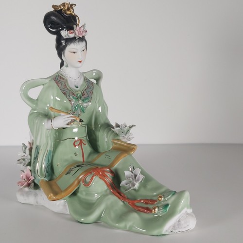 Porcelain ceramic geisha - porcelain,