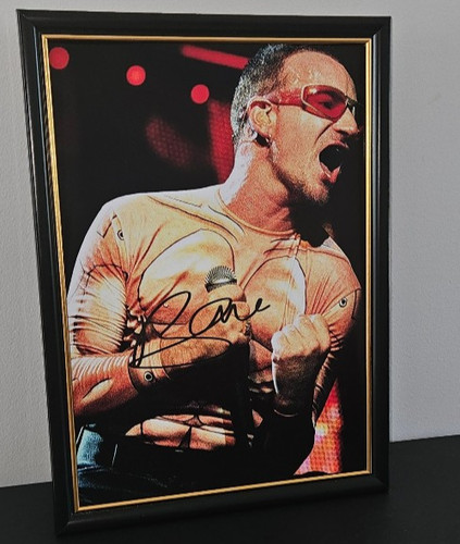 Bono hand signed - u2, photo
