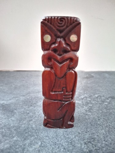 Maori tiki hand - maori,