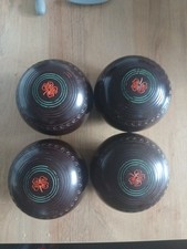 Henselite Supergrip Lawn Bowls Size 3. Official S.A.B.A. No Chips.