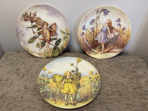 Three vintage wedgwood flower - three,