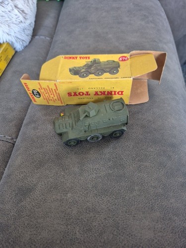 Dinky toys 676 armoured - no,