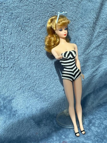 Original 1959 barbie - original,