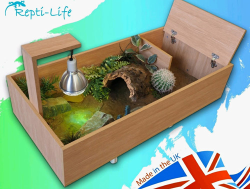 Wooden vivarium reptile - wooden,