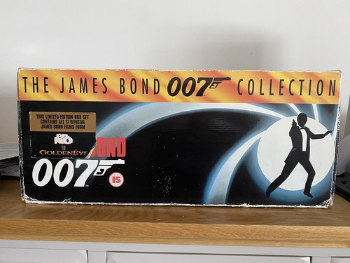 The james bond - james, collection