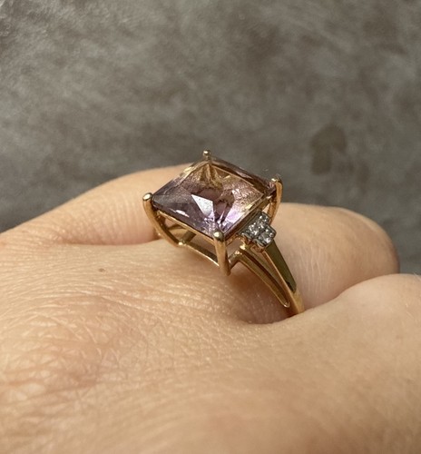 Yellow gold premium - yellow,