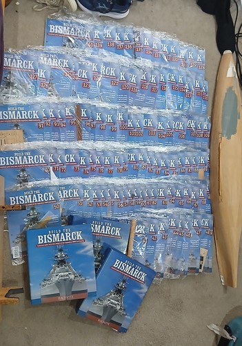 Hachette build the bismarck - the,