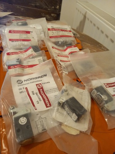 Norgren roller spring valve - roller,