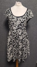 True Decadence Jacquard Skater Dress Black/White Floral UK 12 LN059 EE 01