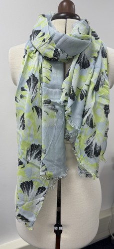 Whistles green flower - whistles,