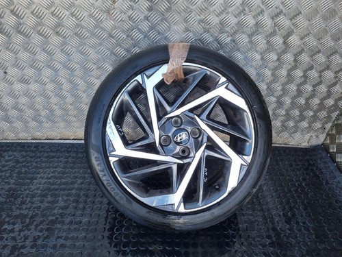 Hyundai i20 alloy wheel - alloy, 17"