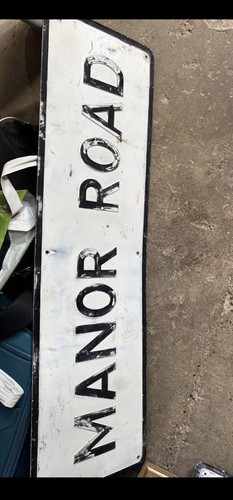 Manor road vintage - road,