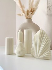 Handmade Ribbed Pillar Palm Spear Lantern Bundle Christmas Gifts Candles Set