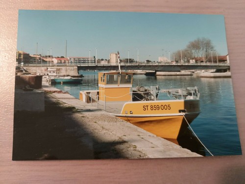 Photo motor boat - boat, st