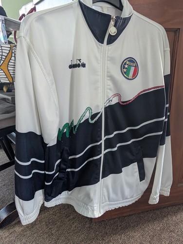 1990 italy diadora track - italy,