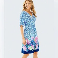Lilly Pulitzer Parigi V Neck