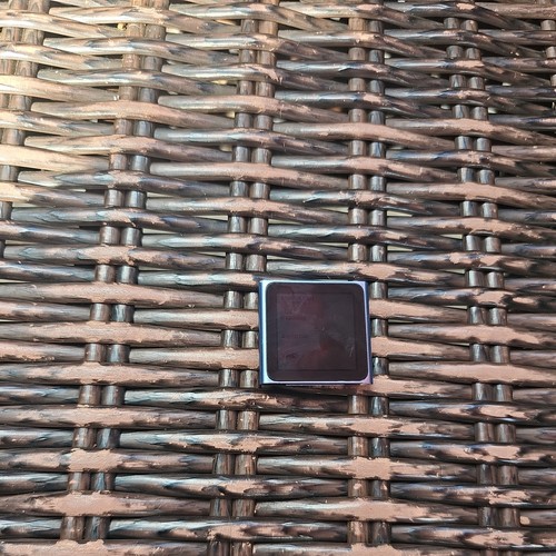 Apple ipod nano 6th gen - ipod,