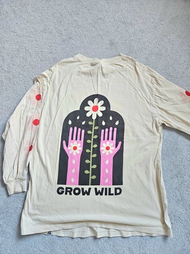 Lucy yak longsleeve grow - &,