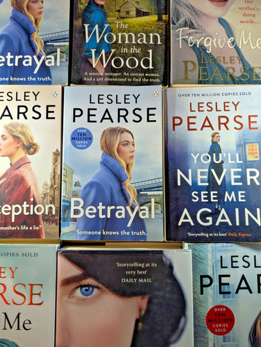 Lesley pearse build your own - lesley,