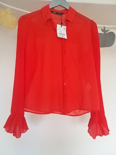 Size bnwt zara orange - size, s