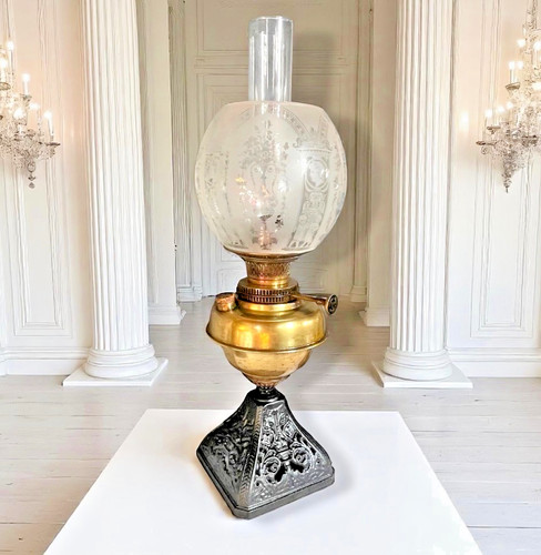 Antique victorian oil lamp - victorian,