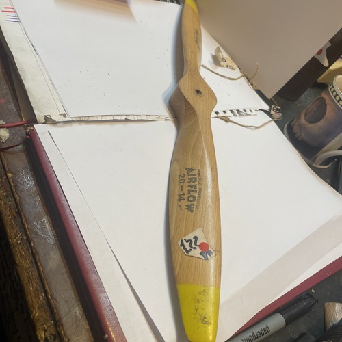 Punctillio propeller air - ,