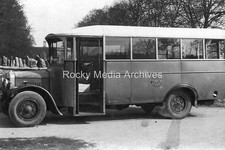 cey-96 Old Bus, Charabanc, The Century Harrold. Photo