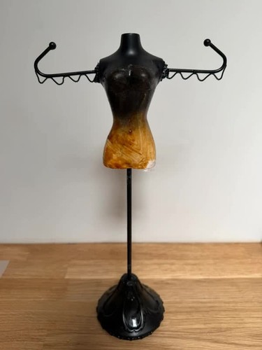 Black jewellery display - black,